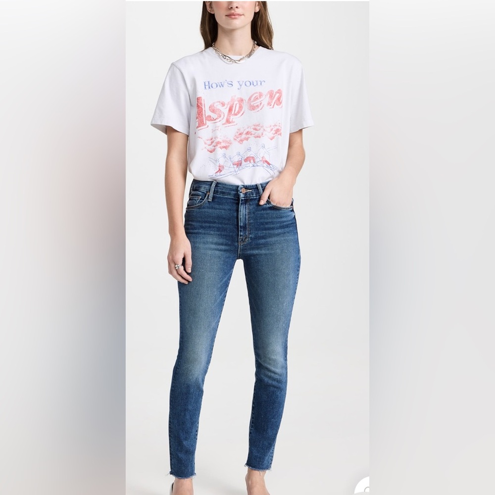 MOTHER • High Waisted Looker Jeans • Faster • Size 30